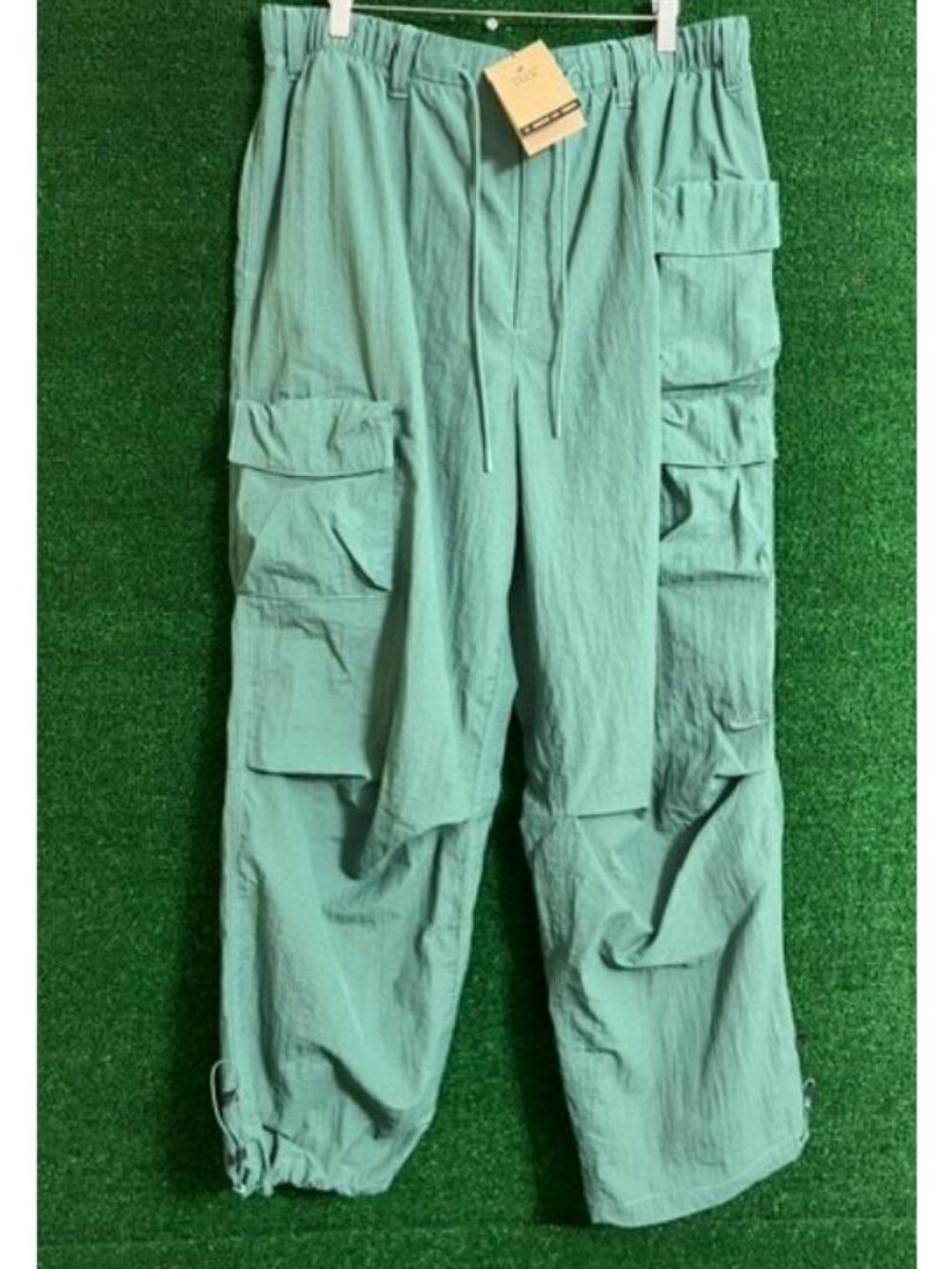 Men's Nike Sportswear Tech Pack Loose Pants Bicoastal Green FQ3868-371 Size XL